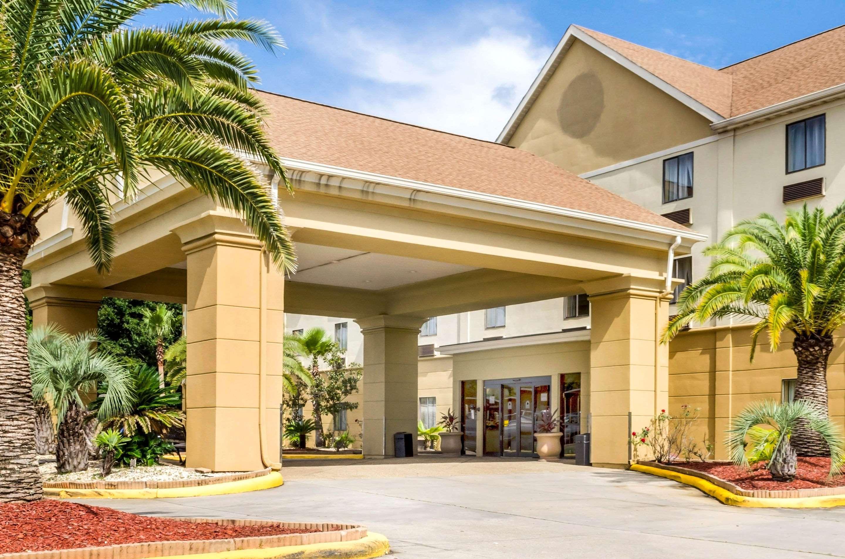 Отель Wingate By Wyndham Biloxi - Ocean Springs Экстерьер фото