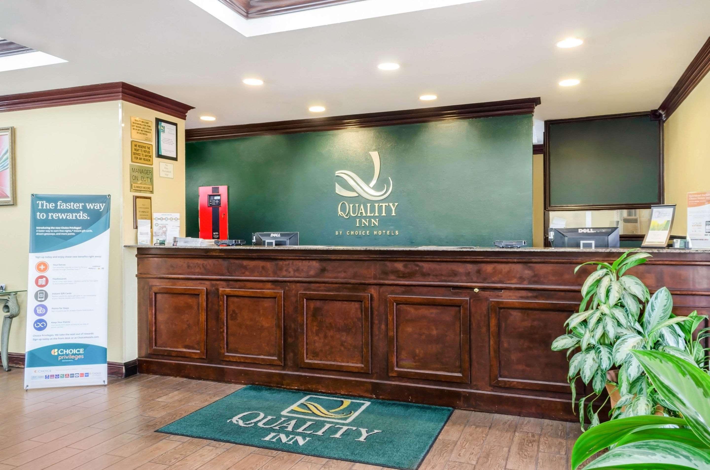 Отель Wingate By Wyndham Biloxi - Ocean Springs Экстерьер фото