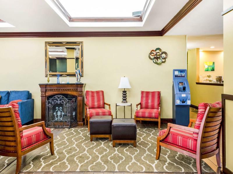 Отель Wingate By Wyndham Biloxi - Ocean Springs Экстерьер фото
